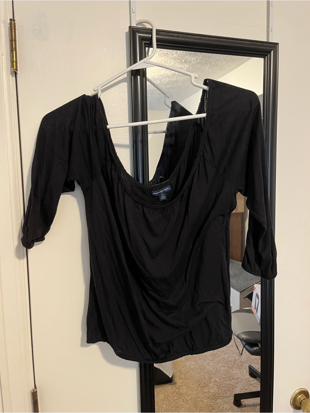 Black Women's Scoop Neck Top by American Eagle